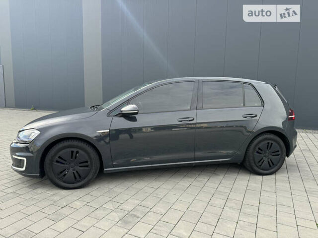 Сірий Фольксваген e-Golf, об'ємом двигуна 0 л та пробігом 121 тис. км за 9000 $, фото 7 на Automoto.ua