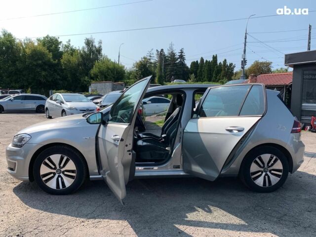 Серый Фольксваген e-Golf, объемом двигателя 0 л и пробегом 111 тыс. км за 9790 $, фото 15 на Automoto.ua