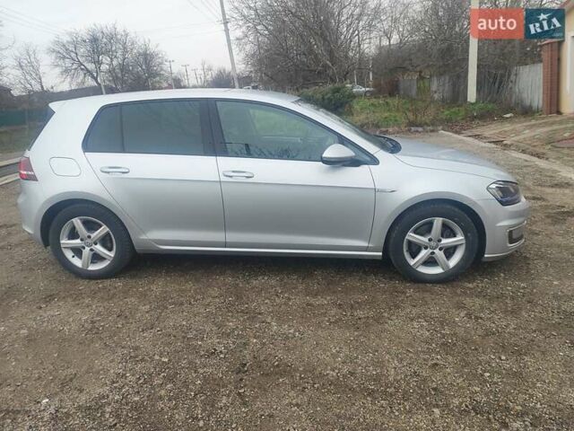 Сірий Фольксваген e-Golf, об'ємом двигуна 0 л та пробігом 137 тис. км за 8500 $, фото 3 на Automoto.ua