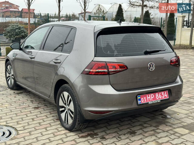 Серый Фольксваген e-Golf, объемом двигателя 0 л и пробегом 136 тыс. км за 7600 $, фото 4 на Automoto.ua