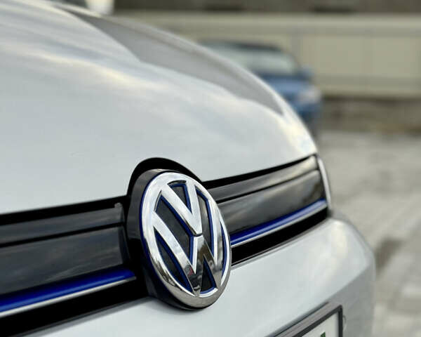 Сірий Фольксваген e-Golf, об'ємом двигуна 0 л та пробігом 111 тис. км за 8500 $, фото 9 на Automoto.ua