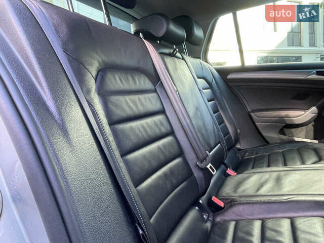 Серый Фольксваген e-Golf, объемом двигателя 0 л и пробегом 98 тыс. км за 8750 $, фото 30 на Automoto.ua