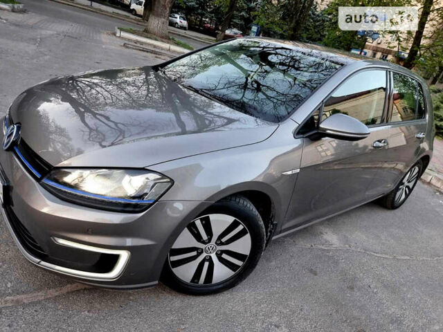 Сірий Фольксваген e-Golf, об'ємом двигуна 0 л та пробігом 130 тис. км за 11300 $, фото 41 на Automoto.ua