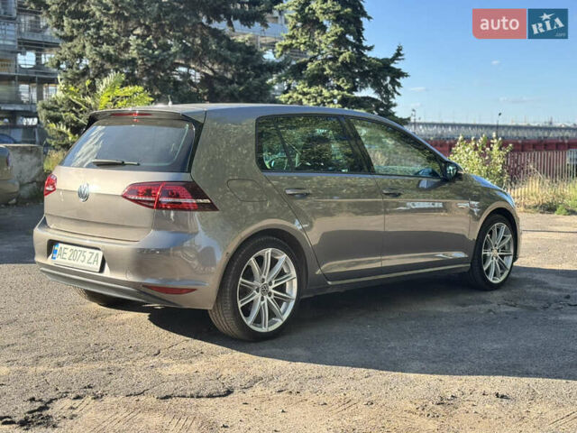 Серый Фольксваген e-Golf, объемом двигателя 0 л и пробегом 114 тыс. км за 10500 $, фото 9 на Automoto.ua