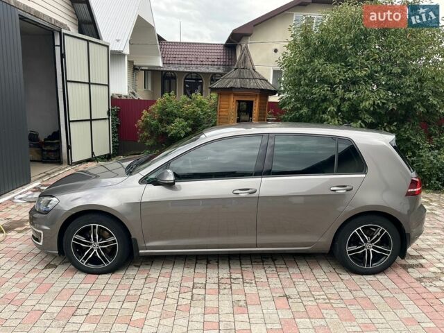 Серый Фольксваген e-Golf, объемом двигателя 0 л и пробегом 145 тыс. км за 8900 $, фото 6 на Automoto.ua