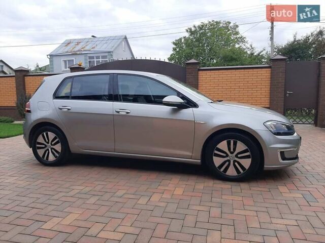 Сірий Фольксваген e-Golf, об'ємом двигуна 0 л та пробігом 97 тис. км за 9500 $, фото 7 на Automoto.ua