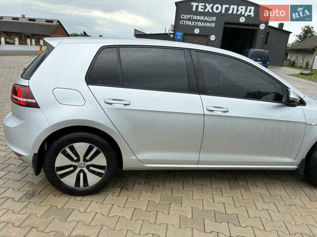 Сірий Фольксваген e-Golf, об'ємом двигуна 0 л та пробігом 122 тис. км за 8600 $, фото 10 на Automoto.ua