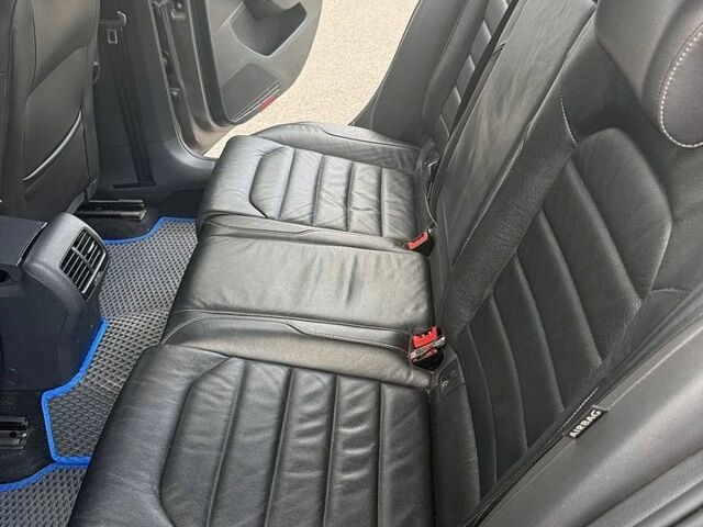 Сірий Фольксваген e-Golf, об'ємом двигуна 0 л та пробігом 127 тис. км за 10999 $, фото 48 на Automoto.ua