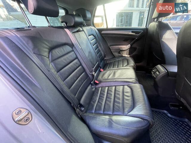 Серый Фольксваген e-Golf, объемом двигателя 0 л и пробегом 98 тыс. км за 8750 $, фото 28 на Automoto.ua