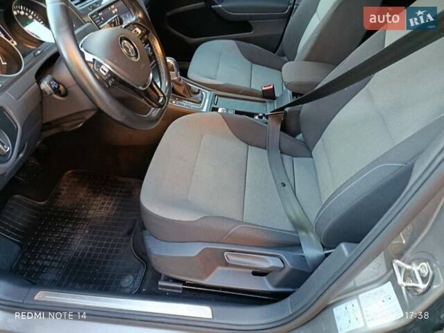 Серый Фольксваген e-Golf, объемом двигателя 0 л и пробегом 136 тыс. км за 7750 $, фото 9 на Automoto.ua