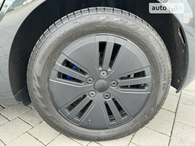 Сірий Фольксваген e-Golf, об'ємом двигуна 0 л та пробігом 121 тис. км за 9000 $, фото 36 на Automoto.ua