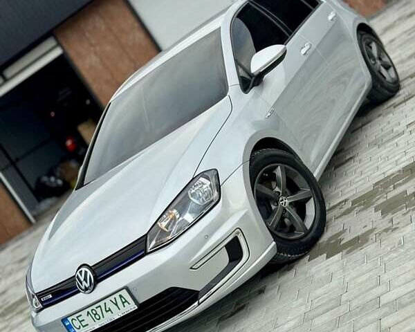 Сірий Фольксваген e-Golf, об'ємом двигуна 0 л та пробігом 111 тис. км за 7850 $, фото 1 на Automoto.ua