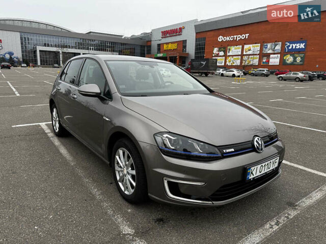 Серый Фольксваген e-Golf, объемом двигателя 0 л и пробегом 129 тыс. км за 10300 $, фото 4 на Automoto.ua