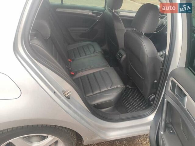 Сірий Фольксваген e-Golf, об'ємом двигуна 0 л та пробігом 137 тис. км за 8500 $, фото 11 на Automoto.ua