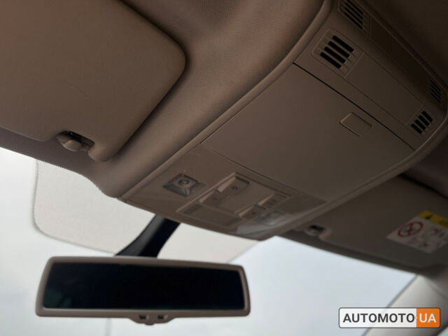 Серый Фольксваген e-Golf, объемом двигателя 24 л и пробегом 128 тыс. км за 10500 $, фото 25 на Automoto.ua