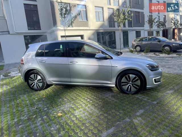 Серый Фольксваген e-Golf, объемом двигателя 0 л и пробегом 98 тыс. км за 8750 $, фото 14 на Automoto.ua
