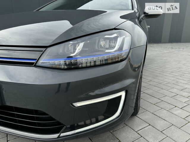 Сірий Фольксваген e-Golf, об'ємом двигуна 0 л та пробігом 121 тис. км за 9000 $, фото 2 на Automoto.ua