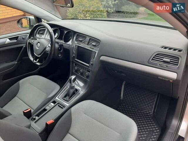 Сірий Фольксваген e-Golf, об'ємом двигуна 0 л та пробігом 97 тис. км за 9500 $, фото 18 на Automoto.ua