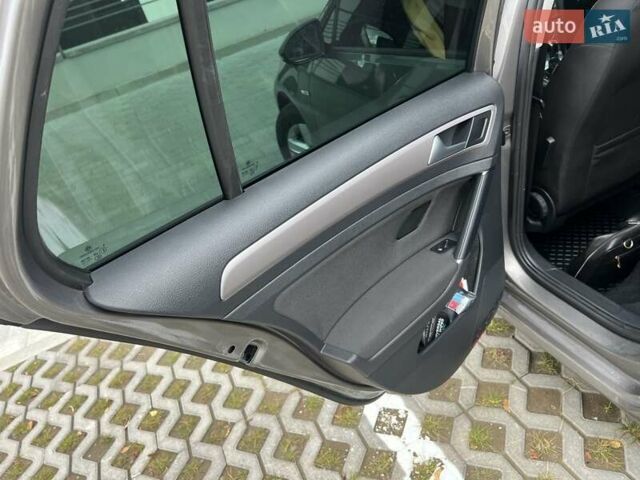 Серый Фольксваген e-Golf, объемом двигателя 0 л и пробегом 169 тыс. км за 7400 $, фото 8 на Automoto.ua