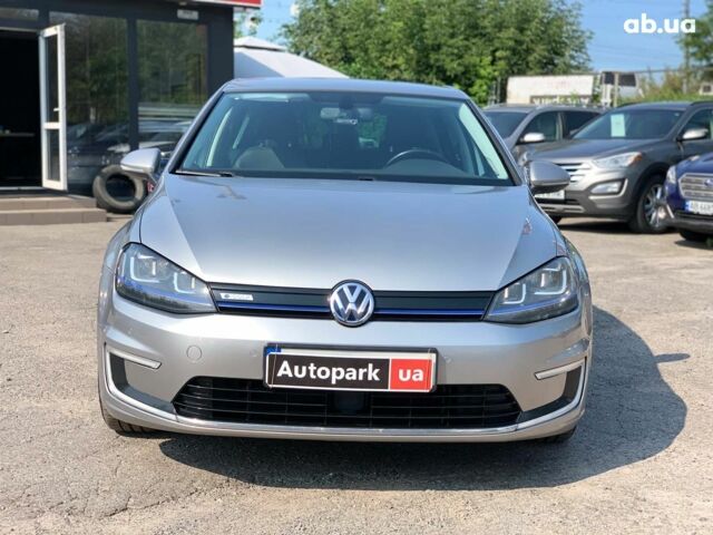Серый Фольксваген e-Golf, объемом двигателя 0 л и пробегом 111 тыс. км за 9790 $, фото 1 на Automoto.ua