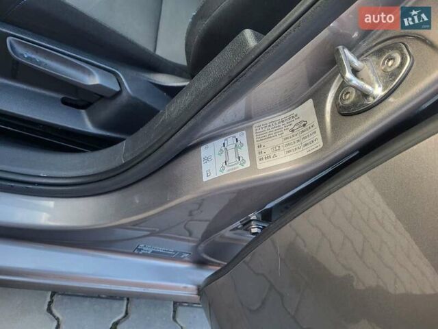 Сірий Фольксваген e-Golf, об'ємом двигуна 0 л та пробігом 154 тис. км за 9300 $, фото 105 на Automoto.ua