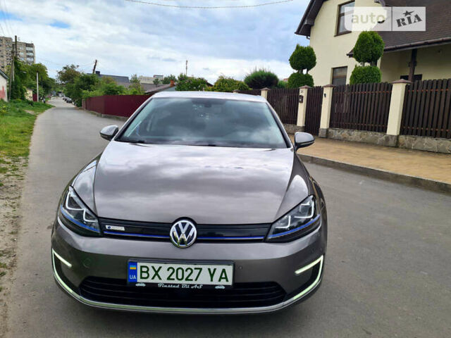 Сірий Фольксваген e-Golf, об'ємом двигуна 0 л та пробігом 131 тис. км за 11700 $, фото 13 на Automoto.ua