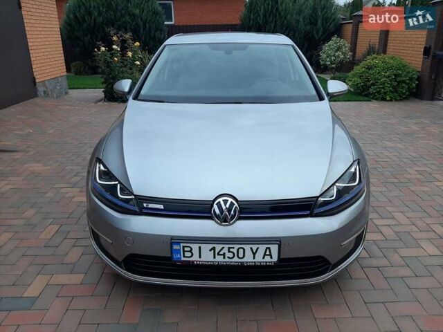 Сірий Фольксваген e-Golf, об'ємом двигуна 0 л та пробігом 98 тис. км за 9500 $, фото 4 на Automoto.ua