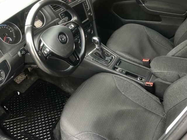 Сірий Фольксваген e-Golf, об'ємом двигуна 0 л та пробігом 125 тис. км за 9100 $, фото 6 на Automoto.ua