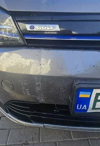 Сірий Фольксваген e-Golf, об'ємом двигуна 0 л та пробігом 226 тис. км за 7000 $, фото 23 на Automoto.ua