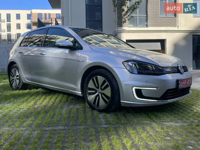 Серый Фольксваген e-Golf, объемом двигателя 0 л и пробегом 98 тыс. км за 8750 $, фото 13 на Automoto.ua