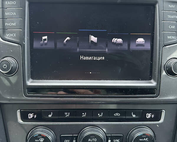 Серый Фольксваген e-Golf, объемом двигателя 0 л и пробегом 103 тыс. км за 8500 $, фото 24 на Automoto.ua