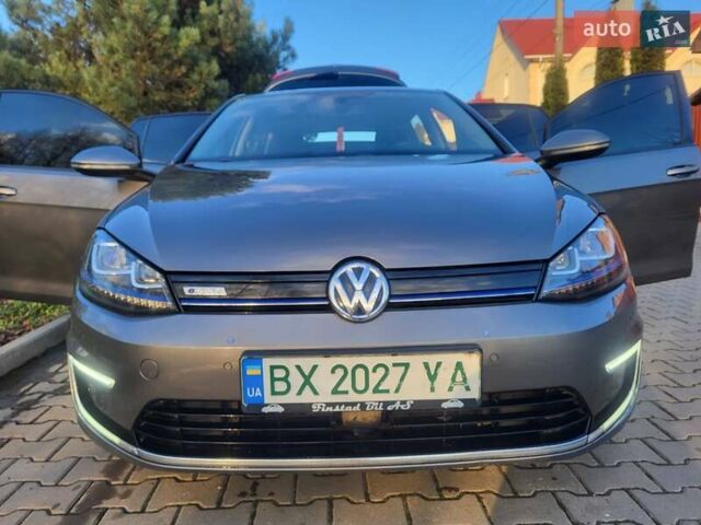 Сірий Фольксваген e-Golf, об'ємом двигуна 0 л та пробігом 154 тис. км за 9300 $, фото 83 на Automoto.ua