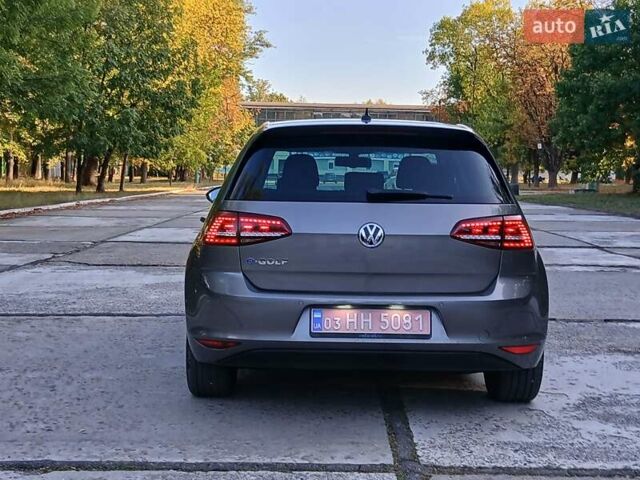 Серый Фольксваген e-Golf, объемом двигателя 0 л и пробегом 142 тыс. км за 9700 $, фото 19 на Automoto.ua