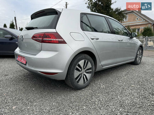 Серый Фольксваген e-Golf, объемом двигателя 0 л и пробегом 190 тыс. км за 8200 $, фото 3 на Automoto.ua