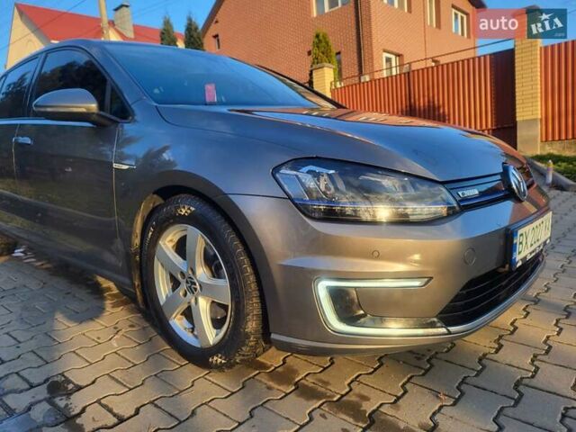 Сірий Фольксваген e-Golf, об'ємом двигуна 0 л та пробігом 154 тис. км за 9300 $, фото 28 на Automoto.ua
