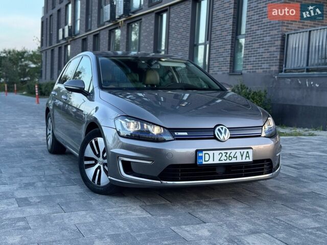 Серый Фольксваген e-Golf, объемом двигателя 0 л и пробегом 150 тыс. км за 8500 $, фото 4 на Automoto.ua