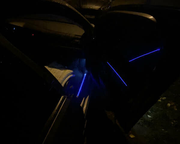 Сірий Фольксваген e-Golf, об'ємом двигуна 0 л та пробігом 128 тис. км за 10008 $, фото 8 на Automoto.ua