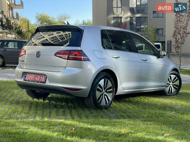Серый Фольксваген e-Golf, объемом двигателя 0 л и пробегом 98 тыс. км за 8750 $, фото 6 на Automoto.ua
