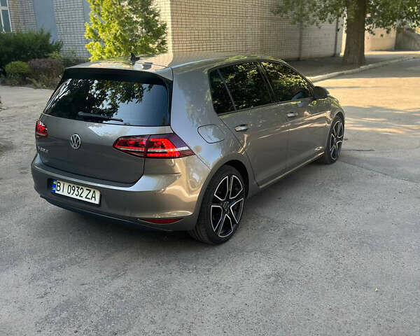 Серый Фольксваген e-Golf, объемом двигателя 0 л и пробегом 160 тыс. км за 11500 $, фото 5 на Automoto.ua
