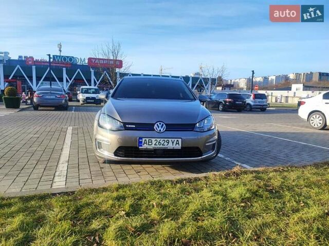 Серый Фольксваген e-Golf, объемом двигателя 0 л и пробегом 134 тыс. км за 9400 $, фото 8 на Automoto.ua