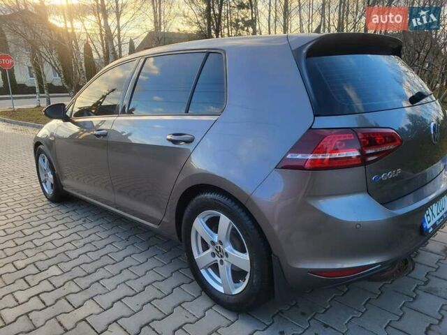 Сірий Фольксваген e-Golf, об'ємом двигуна 0 л та пробігом 154 тис. км за 9300 $, фото 21 на Automoto.ua
