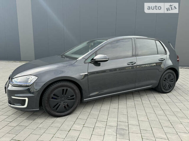 Сірий Фольксваген e-Golf, об'ємом двигуна 0 л та пробігом 121 тис. км за 9000 $, фото 6 на Automoto.ua