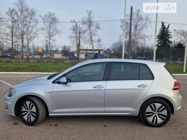 Сірий Фольксваген e-Golf, об'ємом двигуна 0 л та пробігом 97 тис. км за 9800 $, фото 1 на Automoto.ua