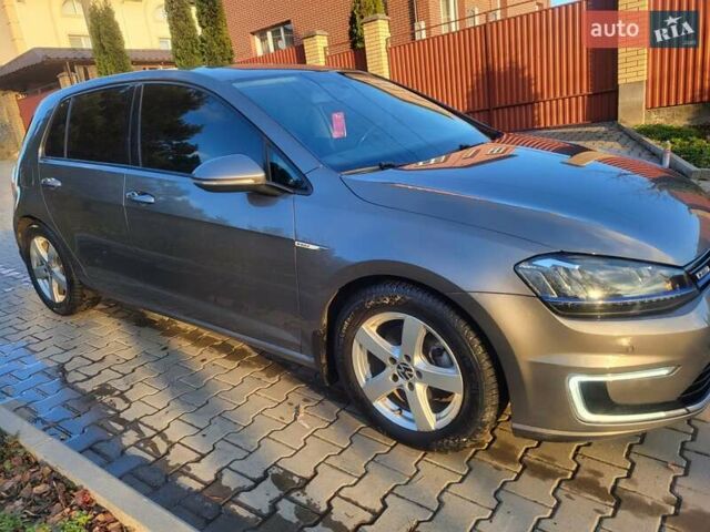Сірий Фольксваген e-Golf, об'ємом двигуна 0 л та пробігом 154 тис. км за 9300 $, фото 31 на Automoto.ua