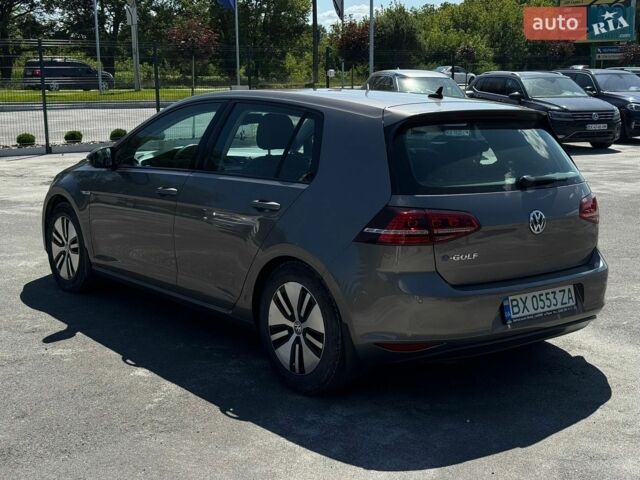 Серый Фольксваген e-Golf, объемом двигателя 0 л и пробегом 170 тыс. км за 8700 $, фото 6 на Automoto.ua