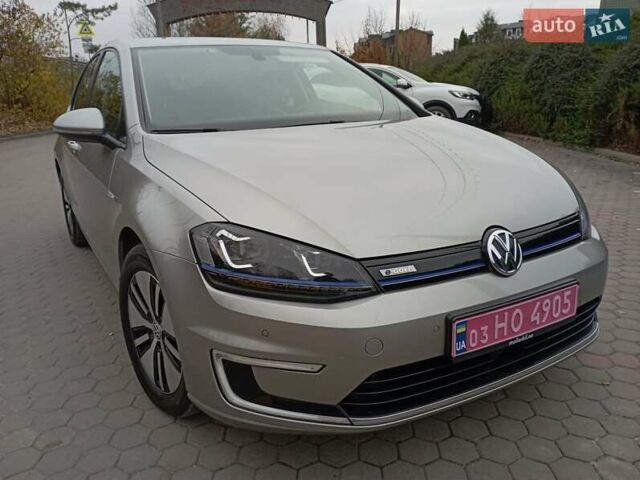 Серый Фольксваген e-Golf, объемом двигателя 0 л и пробегом 162 тыс. км за 8499 $, фото 18 на Automoto.ua