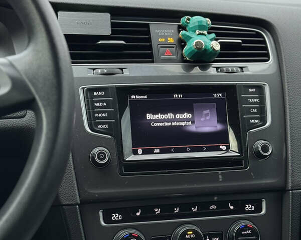 Сірий Фольксваген e-Golf, об'ємом двигуна 0 л та пробігом 111 тис. км за 8500 $, фото 26 на Automoto.ua