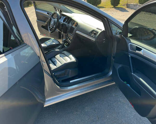 Сірий Фольксваген e-Golf, об'ємом двигуна 0 л та пробігом 150 тис. км за 9200 $, фото 29 на Automoto.ua