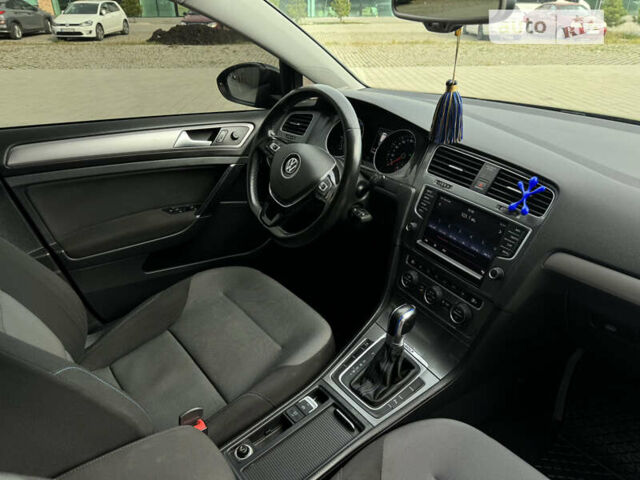 Сірий Фольксваген e-Golf, об'ємом двигуна 0 л та пробігом 121 тис. км за 9000 $, фото 25 на Automoto.ua