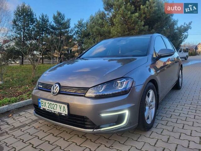 Сірий Фольксваген e-Golf, об'ємом двигуна 0 л та пробігом 154 тис. км за 9300 $, фото 12 на Automoto.ua